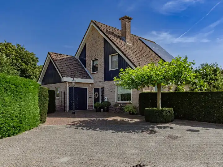 Vrijstaande woning te koop: Ossenweide 68, Risdam-Noord - Buurt 21 01 Zwaag