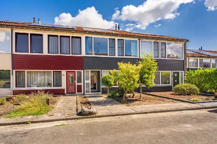 Tussenwoning te koop: Otterlaan 22, Winschoten-Noord Winschoten