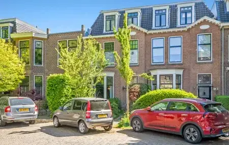 Tussenwoning te koop: Ottoburgstraat 16, Bomenbuurt Rijswijk