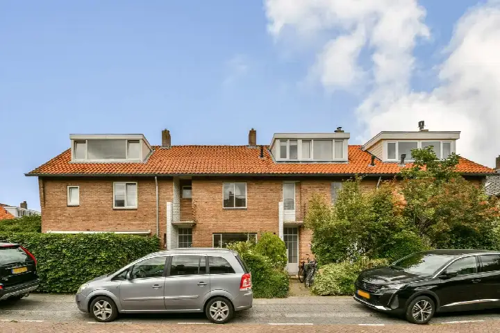 Tussenwoning te koop: Oud Mijl 6, Kruiskerkbuurt Amstelveen