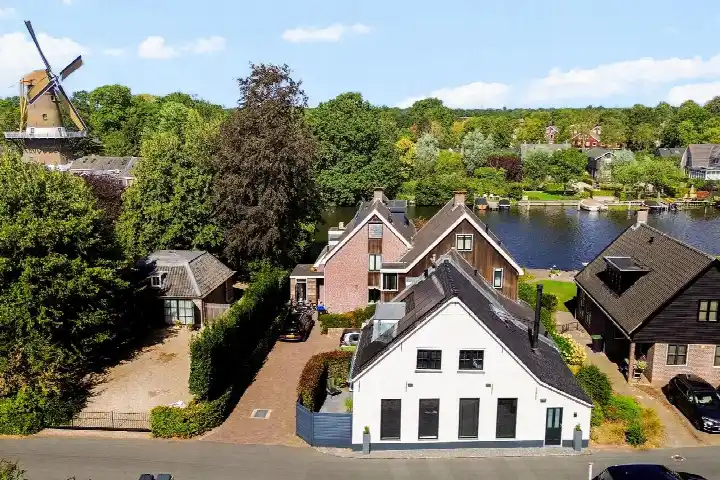 Hoekwoning te koop: Oud Over 65, Oudover Loenen Aan De Vecht