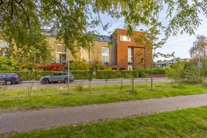 Tussenwoning te koop: Oud-Wulvenlaan 103, Nieuw Hoograven-Noord Utrecht