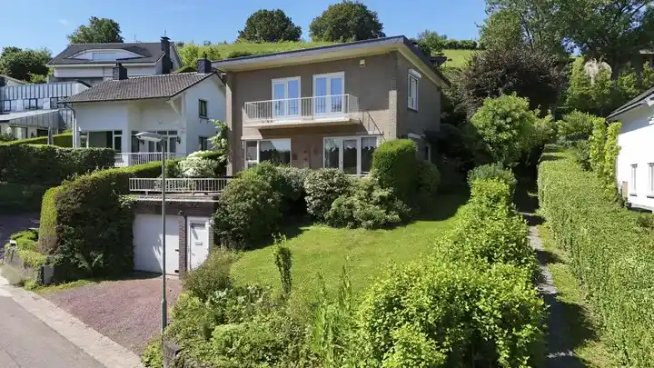 Vrijstaande woning te koop: Oude Akerweg 52, Gulpen Gulpen