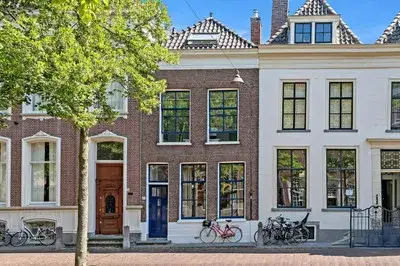 Terraced house for sale: Oude Delft 132A, Centrum Delft