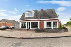 Vrijstaande woning te koop: Oude Horn 2, Leens Leens