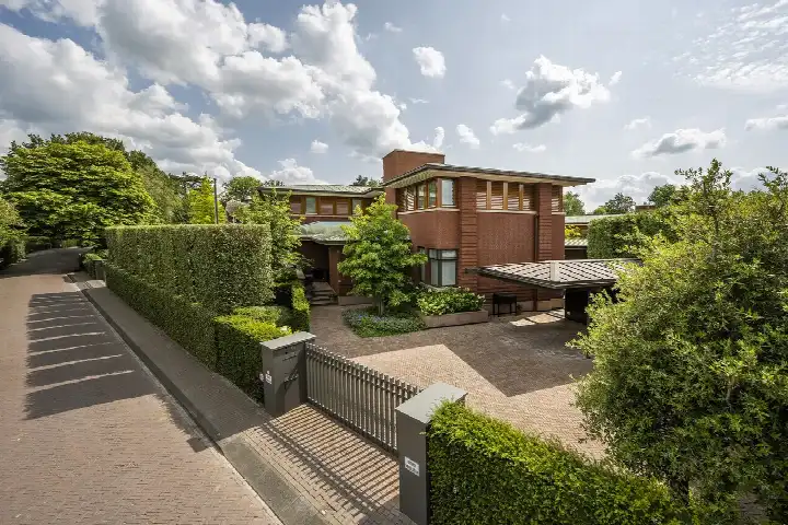 Vrijstaande woning te koop: Oude Kerkweg 6, Zevenend Laren
