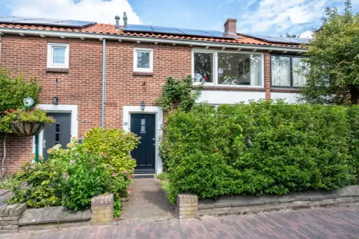 Tussenwoning te koop: Oude Kleefsebaan 53, Laag Berg en Dal Berg En Dal