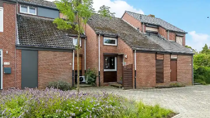 Tussenwoning te koop: Oude Maar 32, Terwinselen Kerkrade