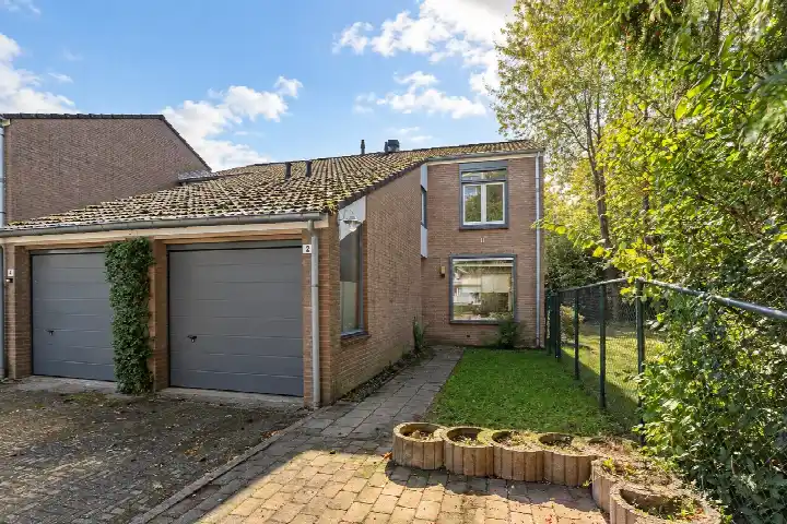 Hoekwoning te koop: Oude Molenweg 2, Douve Weien Heerlen