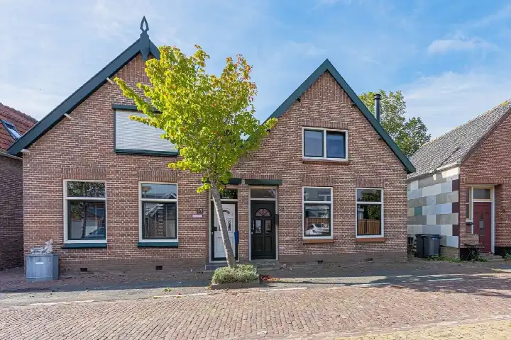 Twee-onder-één-kap te koop: Oude Polderstraat 19, Hansweert - Kern Hansweert