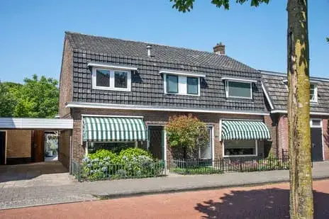 Twee-onder-één-kap te koop: Oude Postweg 97, De Noork Hengelo