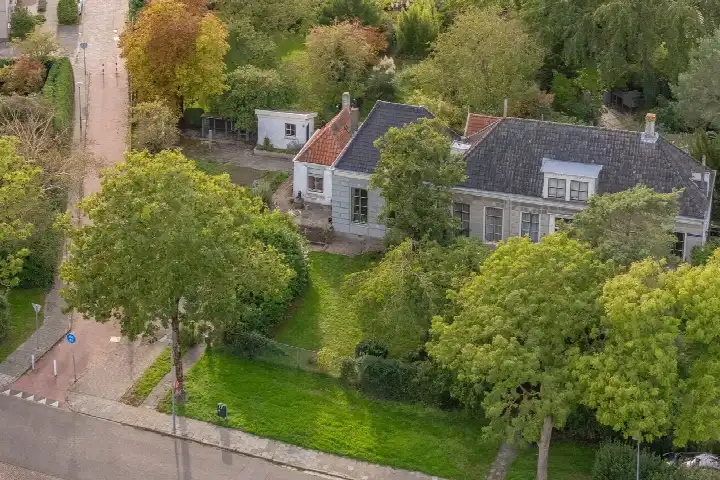 Twee-onder-één-kap te koop: Oude Vlissingseweg 40, Erasmuswijk Middelburg
