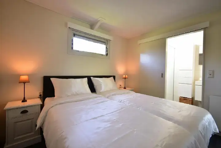 Detached house for sale: Oude Zeedijk 1, Verspreide huizen Wilhelminadorp Kattendijke