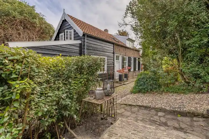 Twee-onder-één-kap te koop: Oude Wacht 2, Veere Veere