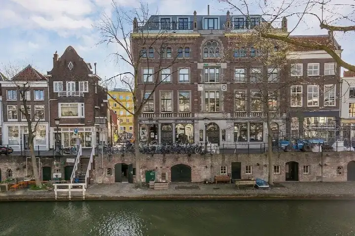 Appartement te huur: Oudegracht 364-23, Lange Nieuwstraat en omgeving Utrecht