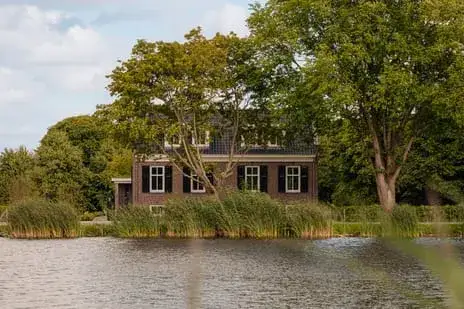 Vrijstaande woning te koop: Ouderkerkerdijk 204, Overamstel Amsterdam