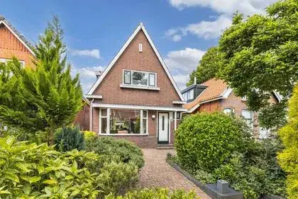 Vrijstaande woning te koop: Oudeweg 113, De Swetten centrum Drachten
