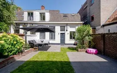 Tussenwoning te koop: Oudeweg 38-1, Binnenstad-Oost Groningen