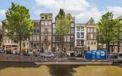 Studio te koop: Oudezijds Voorburgwal 43C, Burgwallen-Oost Amsterdam