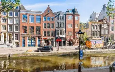 Studio te koop: Oudezijds Achterburgwal 129D, Burgwallen-Oost Amsterdam