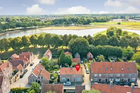 Twee-onder-één-kap te koop: Oudheusdensestraat 25, Heusden Heusden