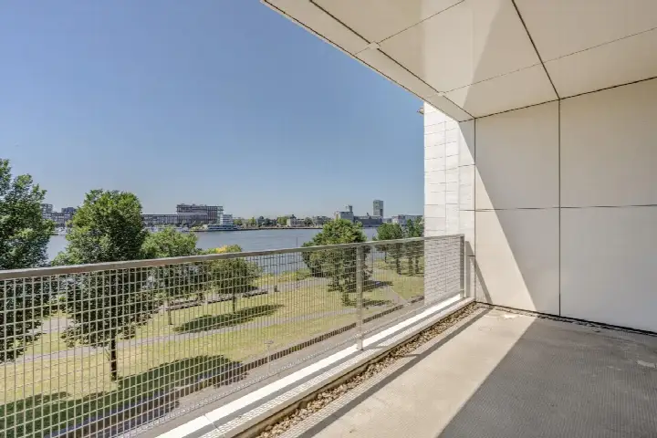 Appartement te koop: Overhoeksparklaan 252, Overhoeks Amsterdam