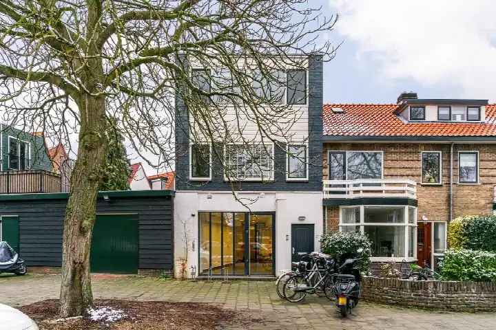 Appartement te koop: P.C. Hooftlaan 3, Driehuis-Dorp Driehuis Nh