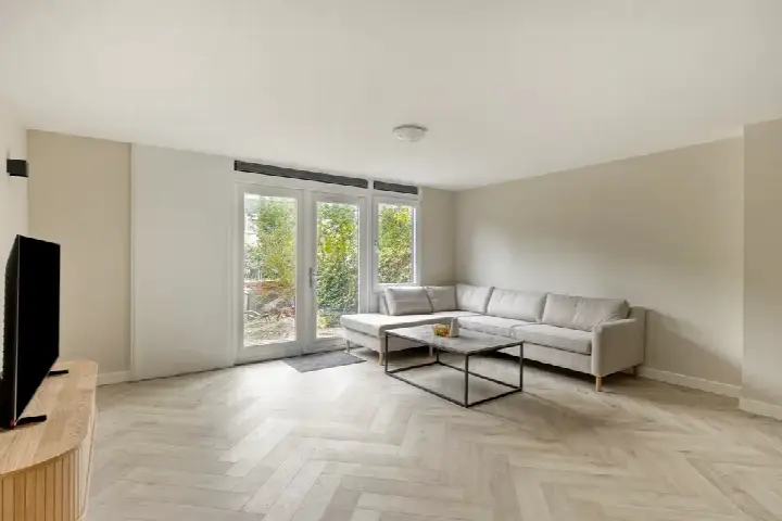 Appartement te huur: P. Hans Frankfurthersingel, De Aker-Oost Amsterdam