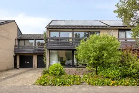 Terraced house for sale: Paasberglaan 14, Woenselse Heide Eindhoven