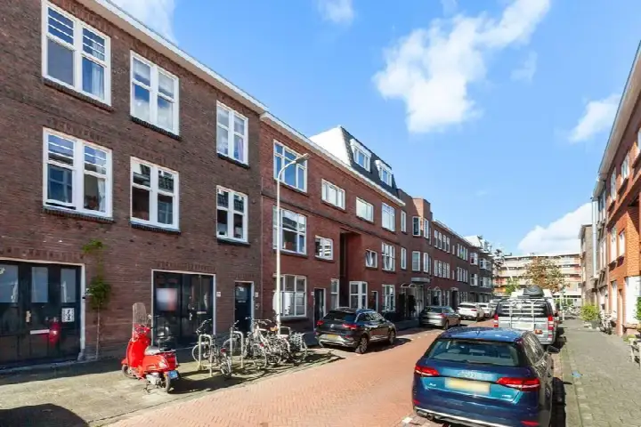 Appartement te koop: Pahudstraat 69, Bezuidenhout-Oost 'S-Gravenhage