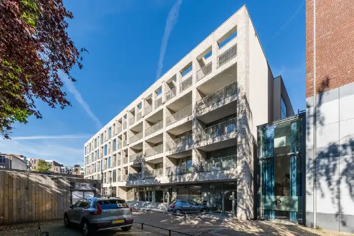 Studio te koop: Panhuijsenpad 43, Veemarktkwartier Tilburg