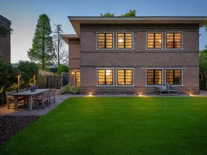 Vrijstaande woning te koop: Papelaan 36, Bloemenwijk Voorschoten