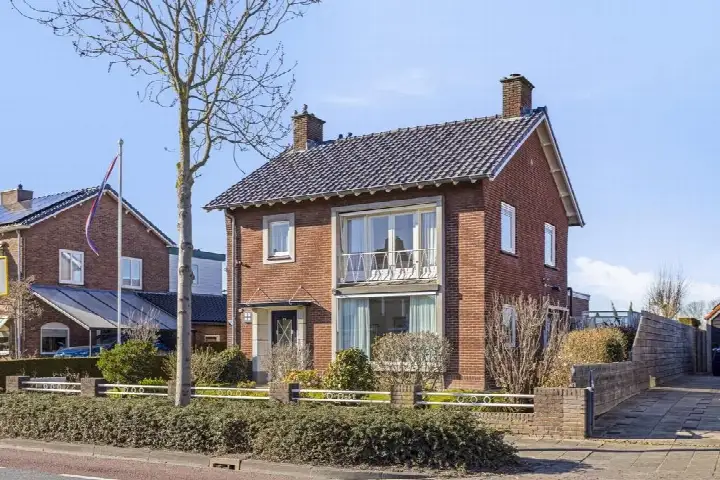 Vrijstaande woning te koop: Papesteeg 22, Stationsbuurt Tiel