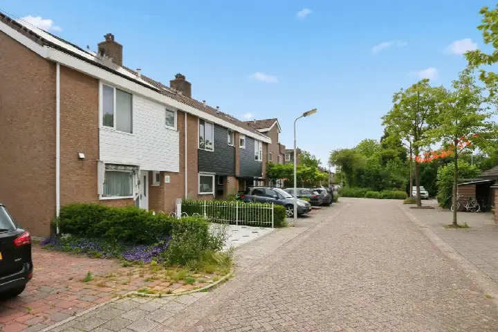 Terraced house for sale: Papiermolen 5, Westerkoog Oost Koog Aan De Zaan