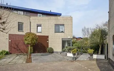 Semi-detached for sale: Paradijsselpark 159, Paradijssel Capelle Aan Den Ijssel