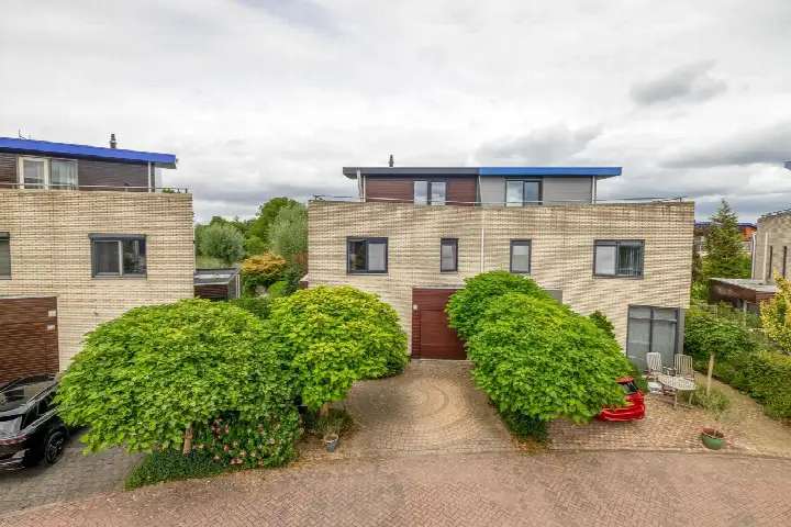 Semi-detached for sale: Paradijsselpark 65, Paradijssel Capelle Aan Den Ijssel
