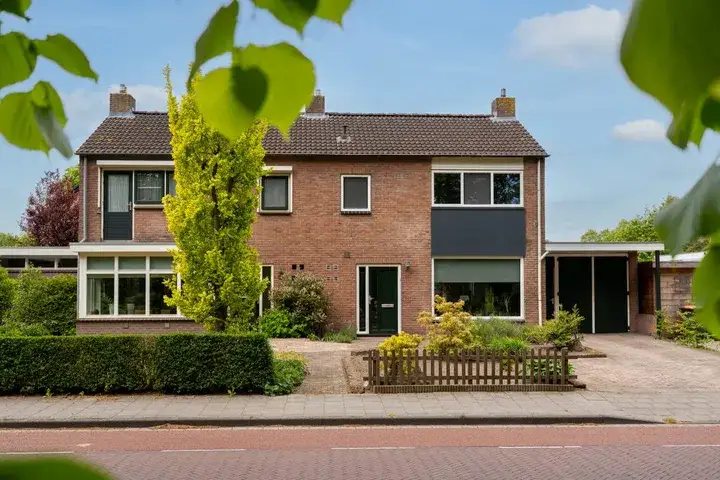 Semi-detached for sale: Parallelstraat 11, Lemelerveld kern west Lemelerveld