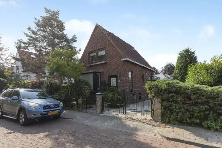 Vrijstaande woning te koop: Parallelstraat 27, Rhoon-Centrum Rhoon