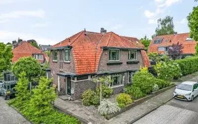 Twee-onder-één-kap te koop: Parallelweg 4, Cunera Rhenen