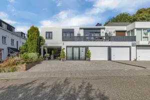 Woning te huur: Parallelweg, Overhoven Sittard