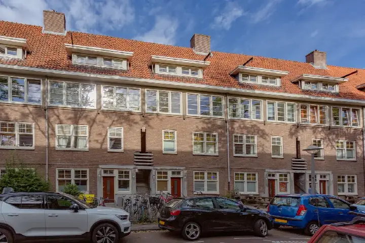 Appartement te huur: Paramaribostraat 137-1, Paramariboplein e.o. Amsterdam