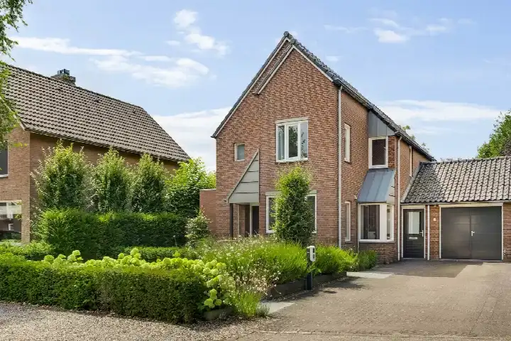 Twee-onder-één-kap te koop: Park 8, Kern Heythuysen Heythuysen
