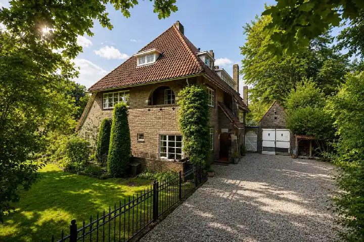 Semi-detached for sale: Parklaan 22, Villapark Eindhoven