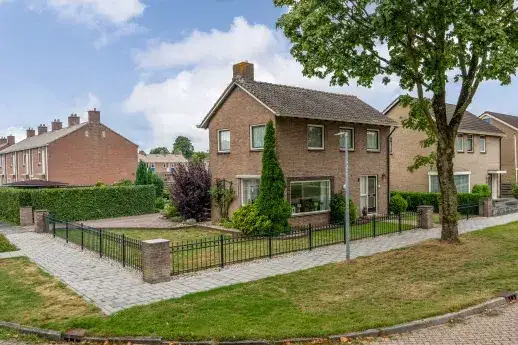 Detached house for sale: Parklaan 55, Parklaan Oost Nieuw-Buinen