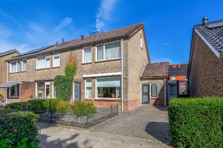 Hoekwoning te koop: Parkstraat 38, Lemmer-West Lemmer