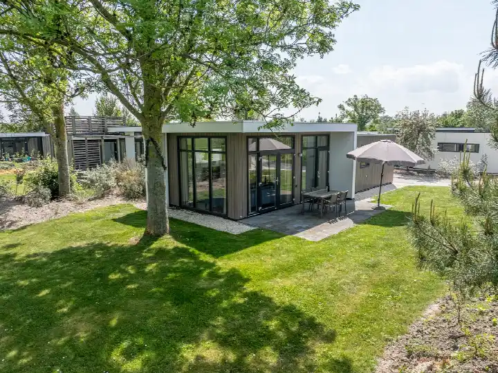 Detached house for sale: Parkweg 2-261, Duinhoeck Hellevoetsluis