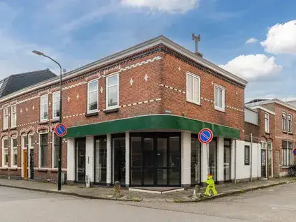 Corner house for sale: Parkweg 2A, Centrum ten zuiden van de Vecht Maarssen