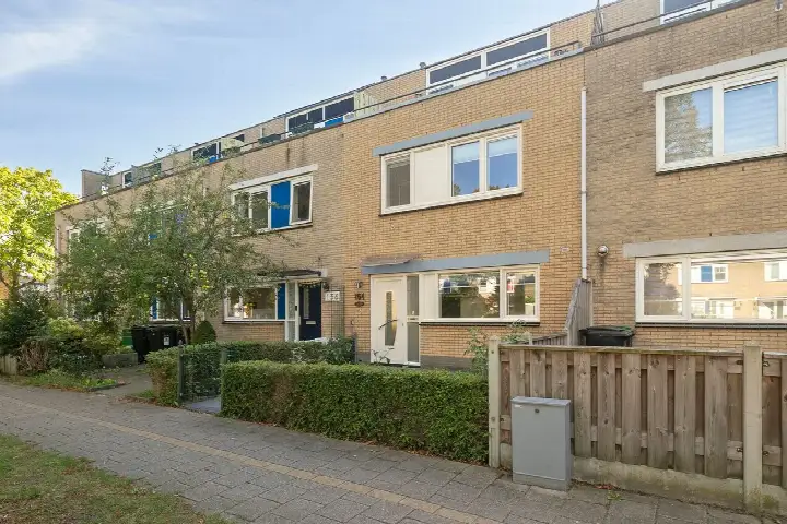 Tussenwoning te koop: Parkwijklaan 154, Parkwijk Noordoost Almere