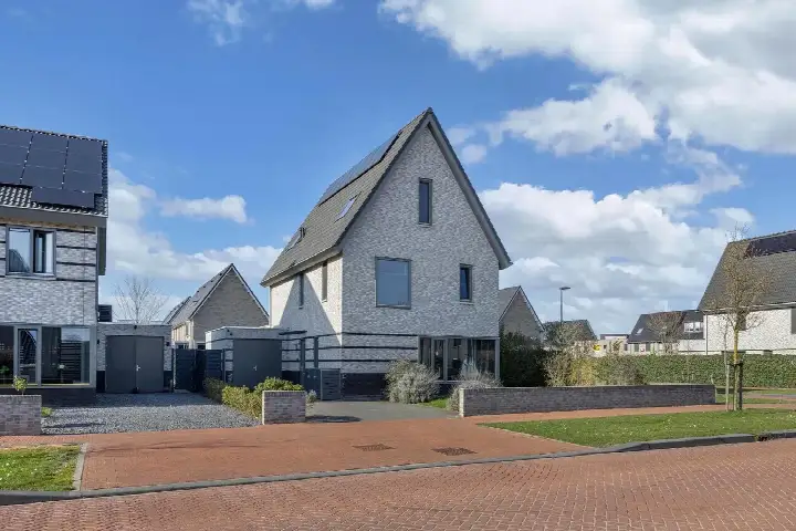 Vrijstaande woning te koop: Parnassialaan 158, Flora West Lelystad