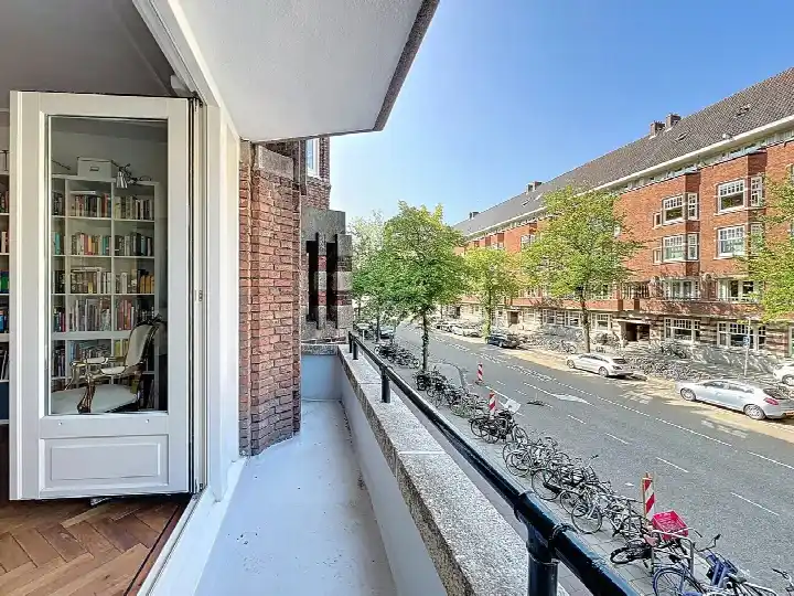 Appartement te koop: Parnassusweg 15-1, Minervabuurt-Zuid Amsterdam